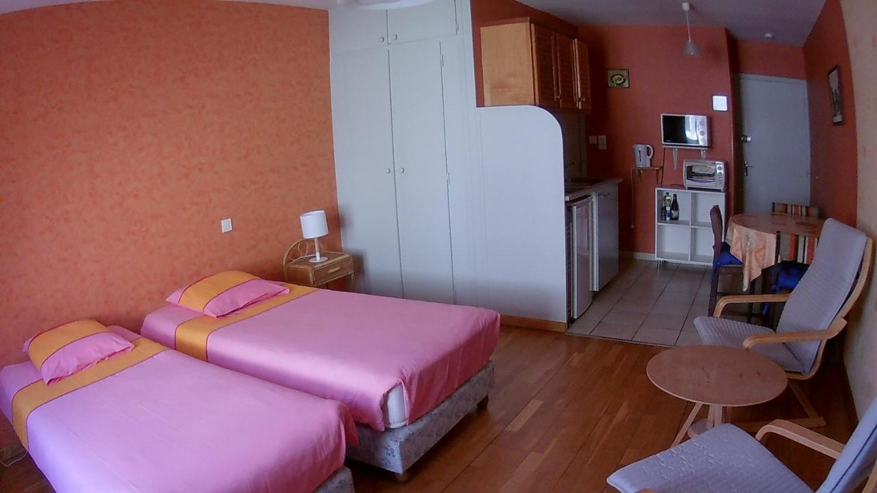 Residence L'Alexandra 2 Etoiles Bourbonne-les-Bains Eksteriør billede