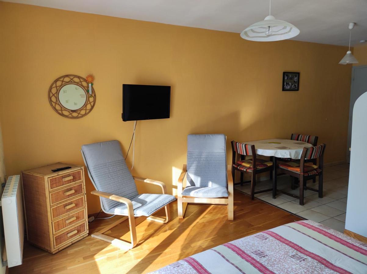 Residence L'Alexandra 2 Etoiles Bourbonne-les-Bains Eksteriør billede